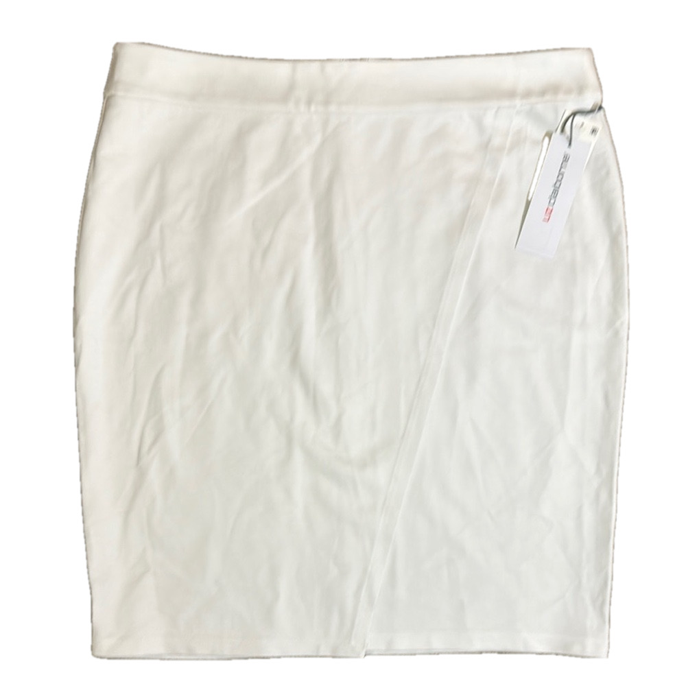 Liz Claiborne White Pencil Skirt Sleek Design SKU0336